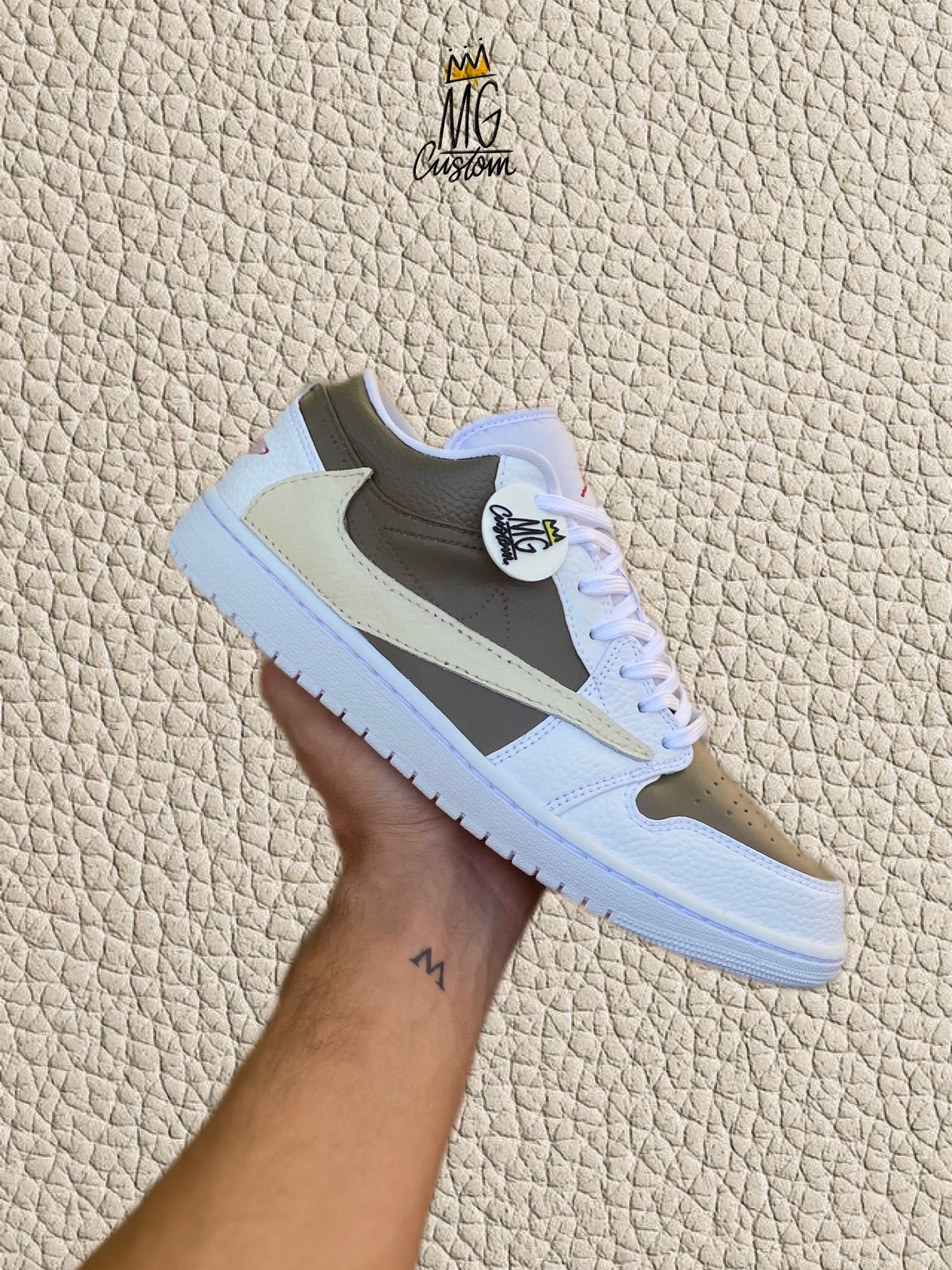 Jordan 1 Travis scott custom